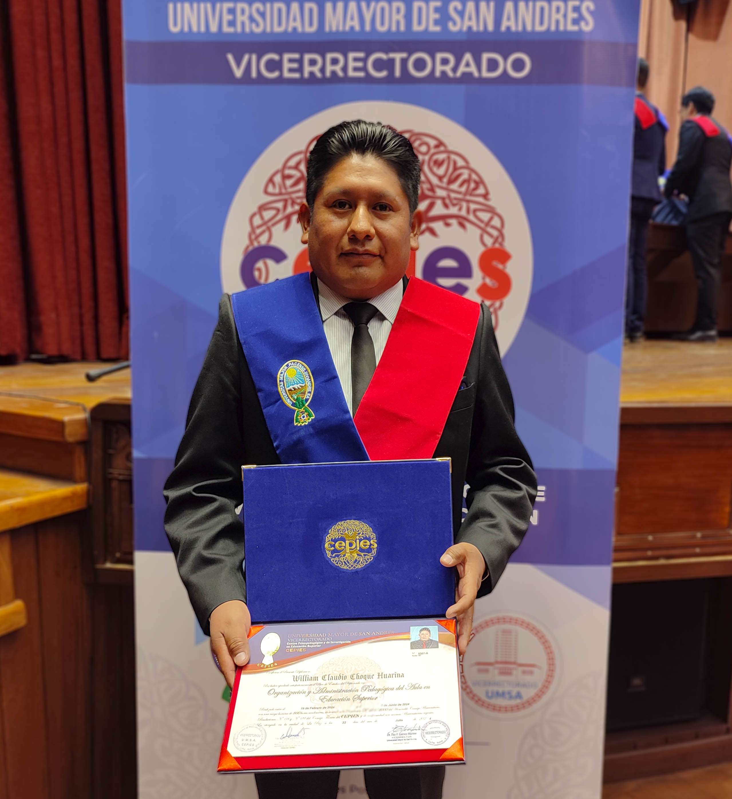 Graduación 34