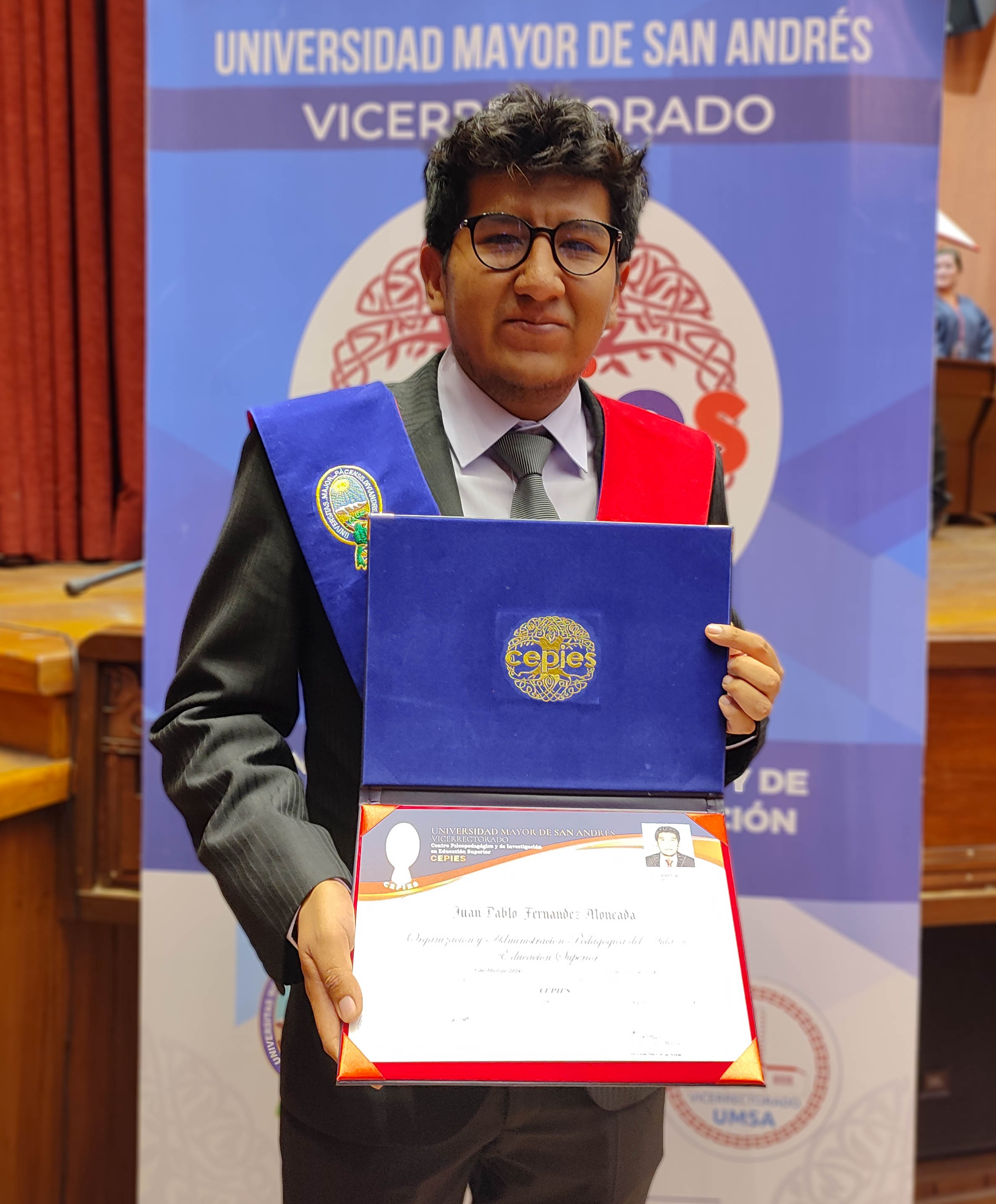 Graduación 31
