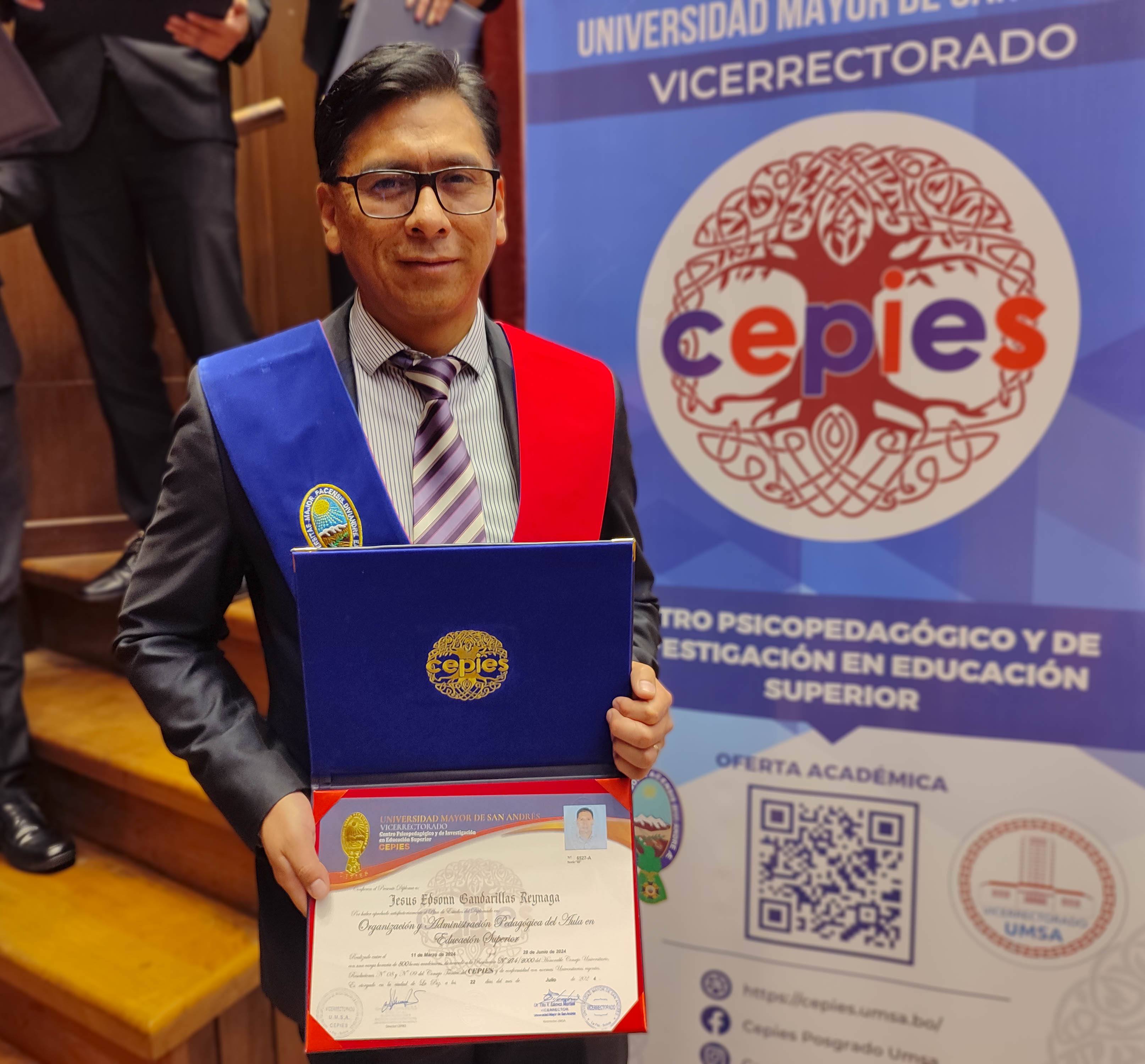 Graduación 32