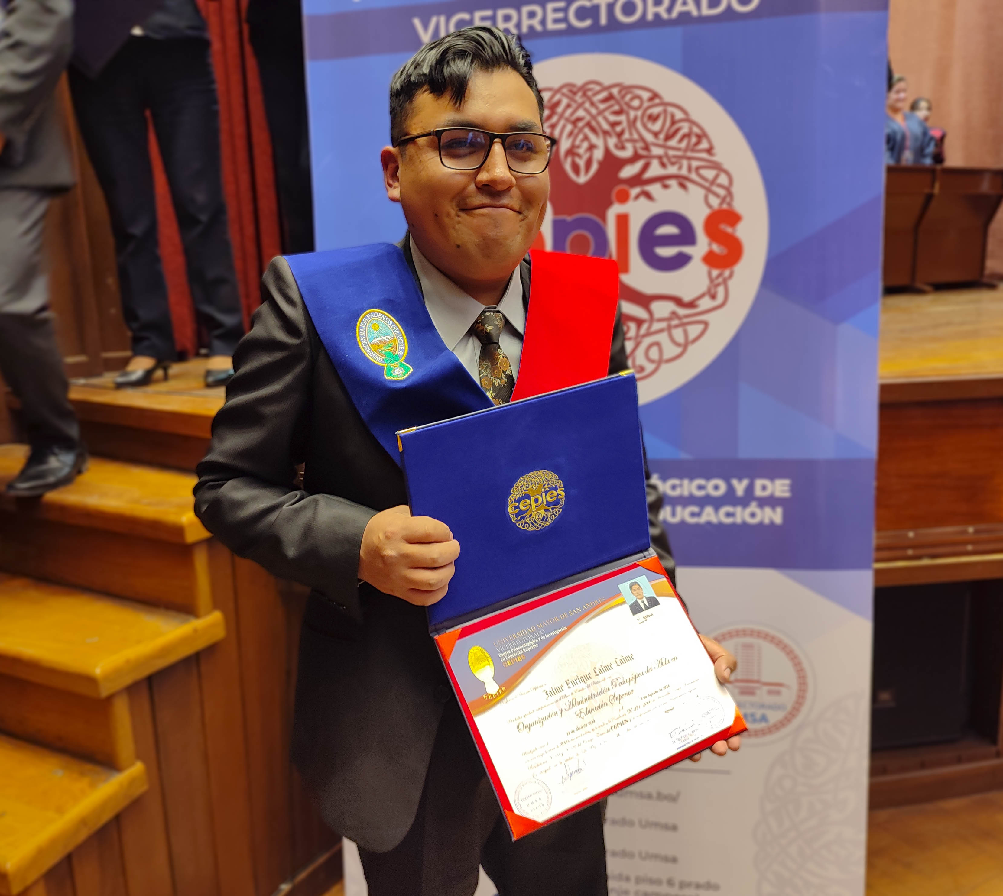 Graduación 30