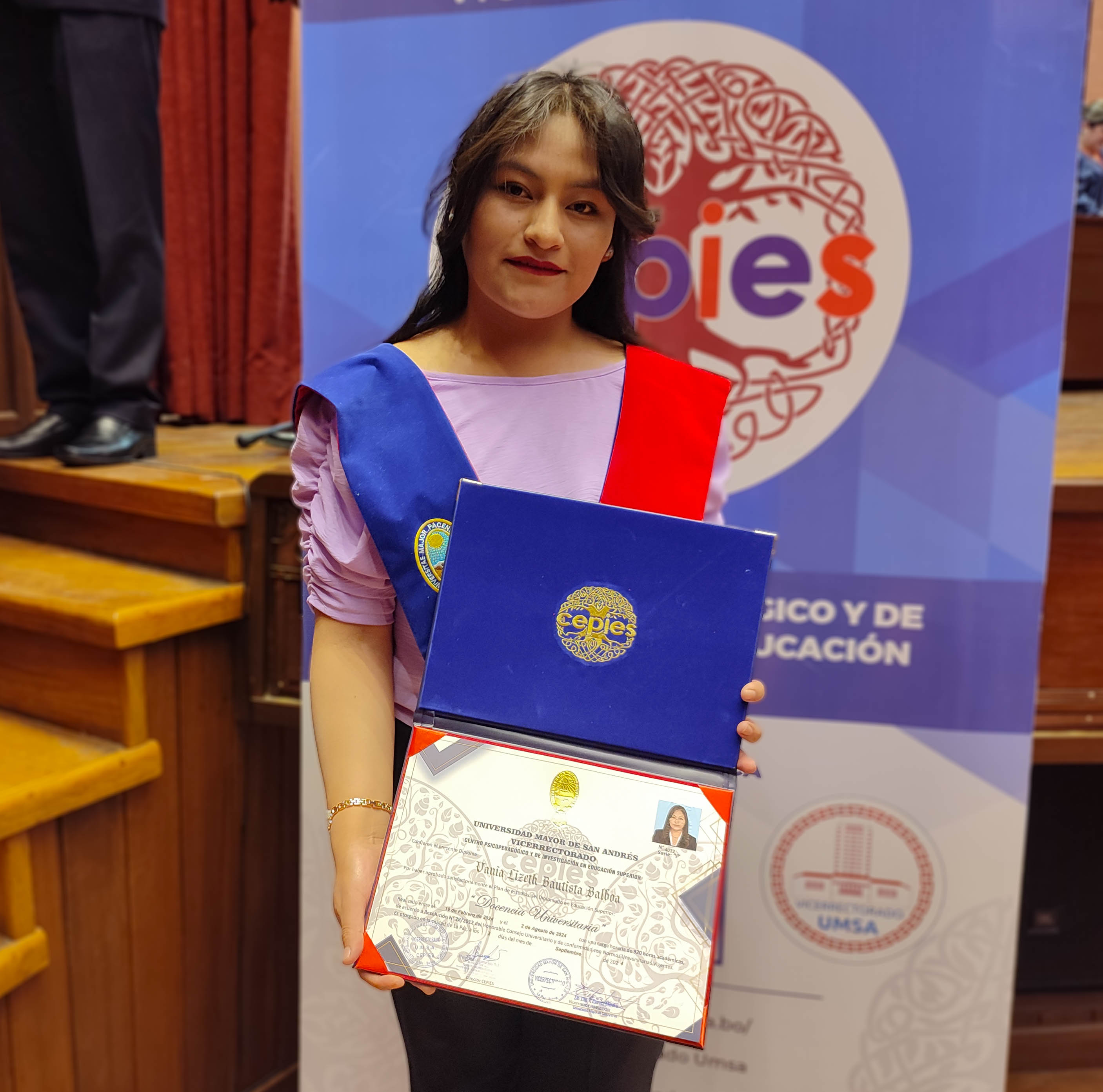 Graduación 121