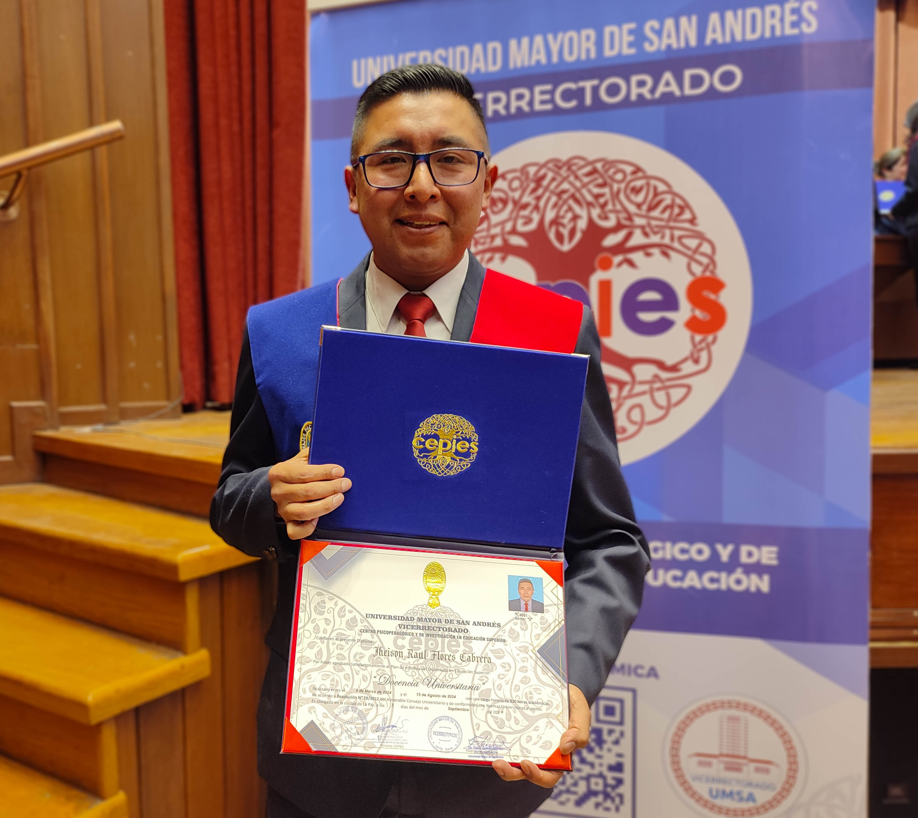 Graduación 124