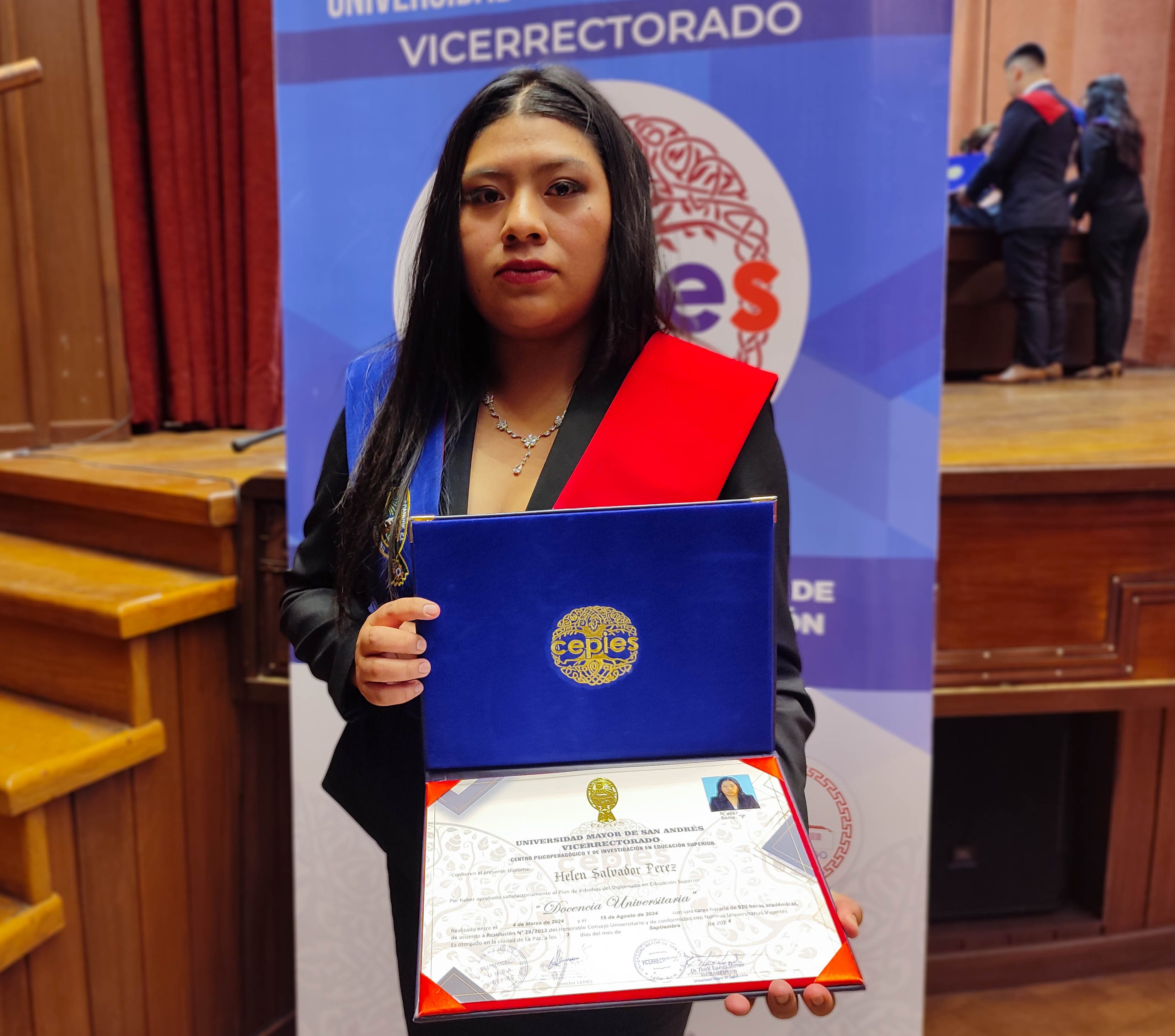 Graduación 63 