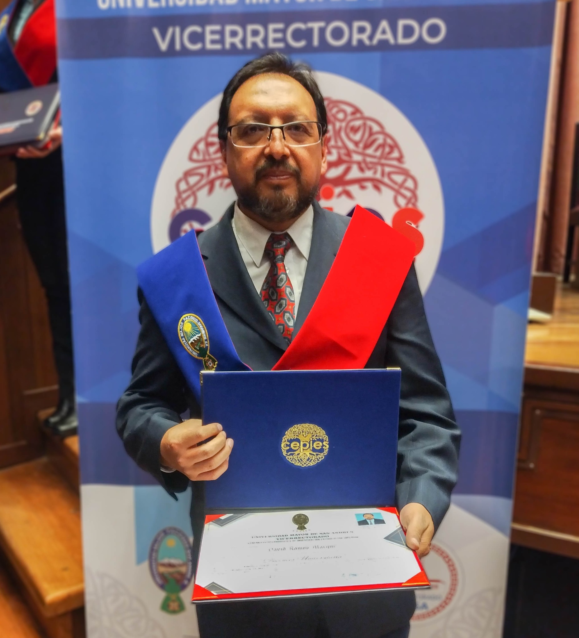 Graduación 64 