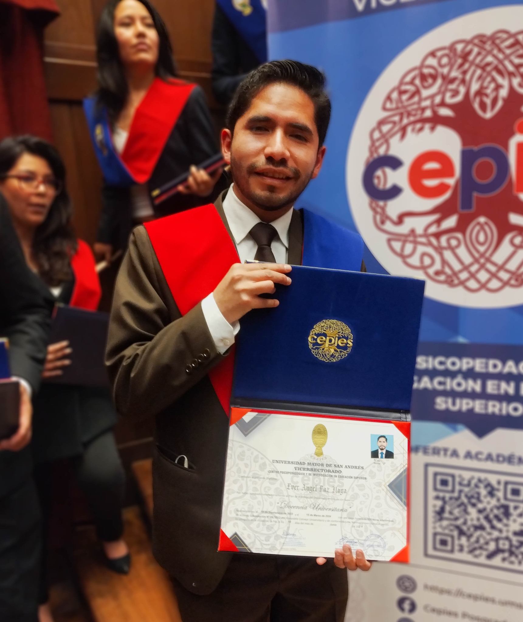 Graduación 75 