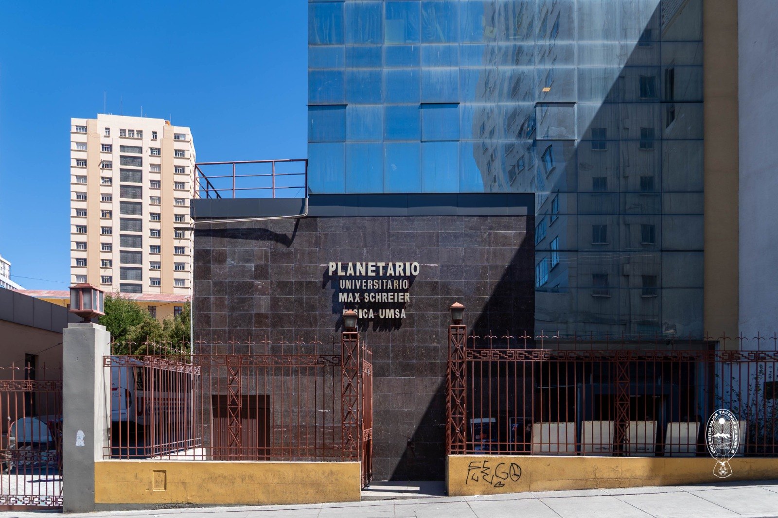 50 años mirando juntos el cielo: el Planetario de la UMSA celebra una historia dedicada a la ciencia y la gente